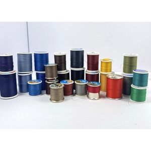 Vintage J&P Coats Thread Lot‎ Multi Color Plastic Spools Sewing Craft